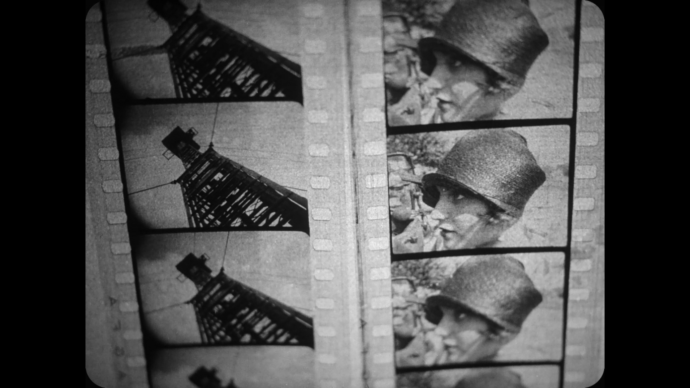 "l'HOMME À LA CAMÉRA"