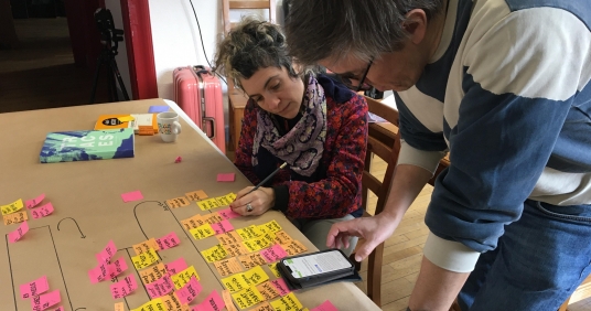 La Bande Passante de retour pour une résidence à la Kufa