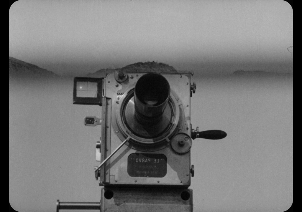 "l'HOMME À LA CAMÉRA"