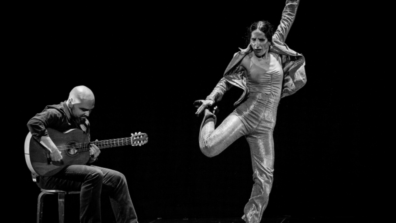 « Dual » de Mercedes Ruiz et Santiago Lara