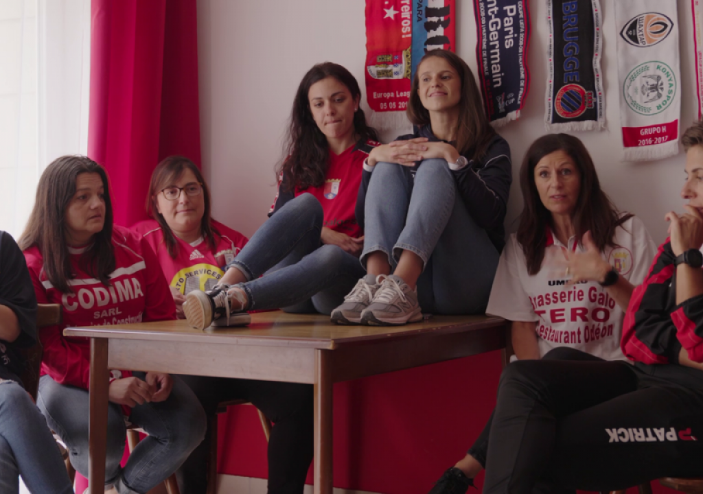 "Um Ball – 50 Joer Fraefussball zu Lëtzebuerg"