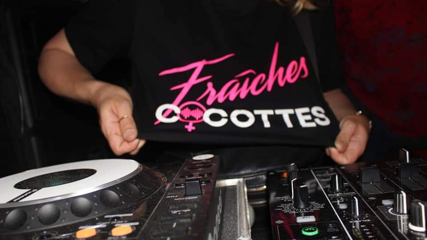 VENDREDING-DONG feat. Fraîches Cocottes