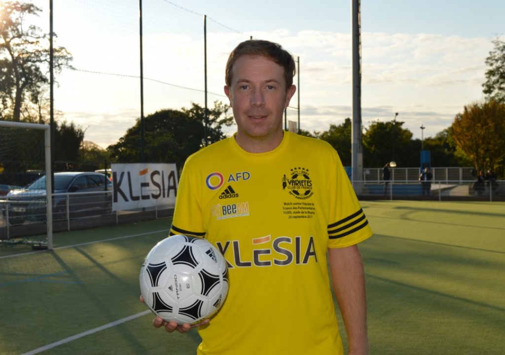 Footballeur et homo : au coeur du tabou